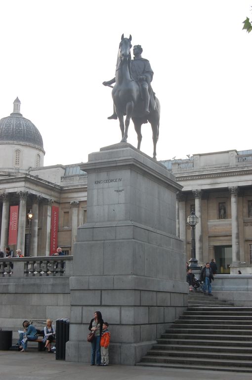 Suzanne and Henry, Trafalga Square, London