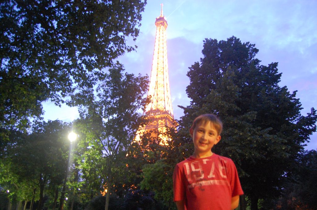 Henry, Eiffle Tower